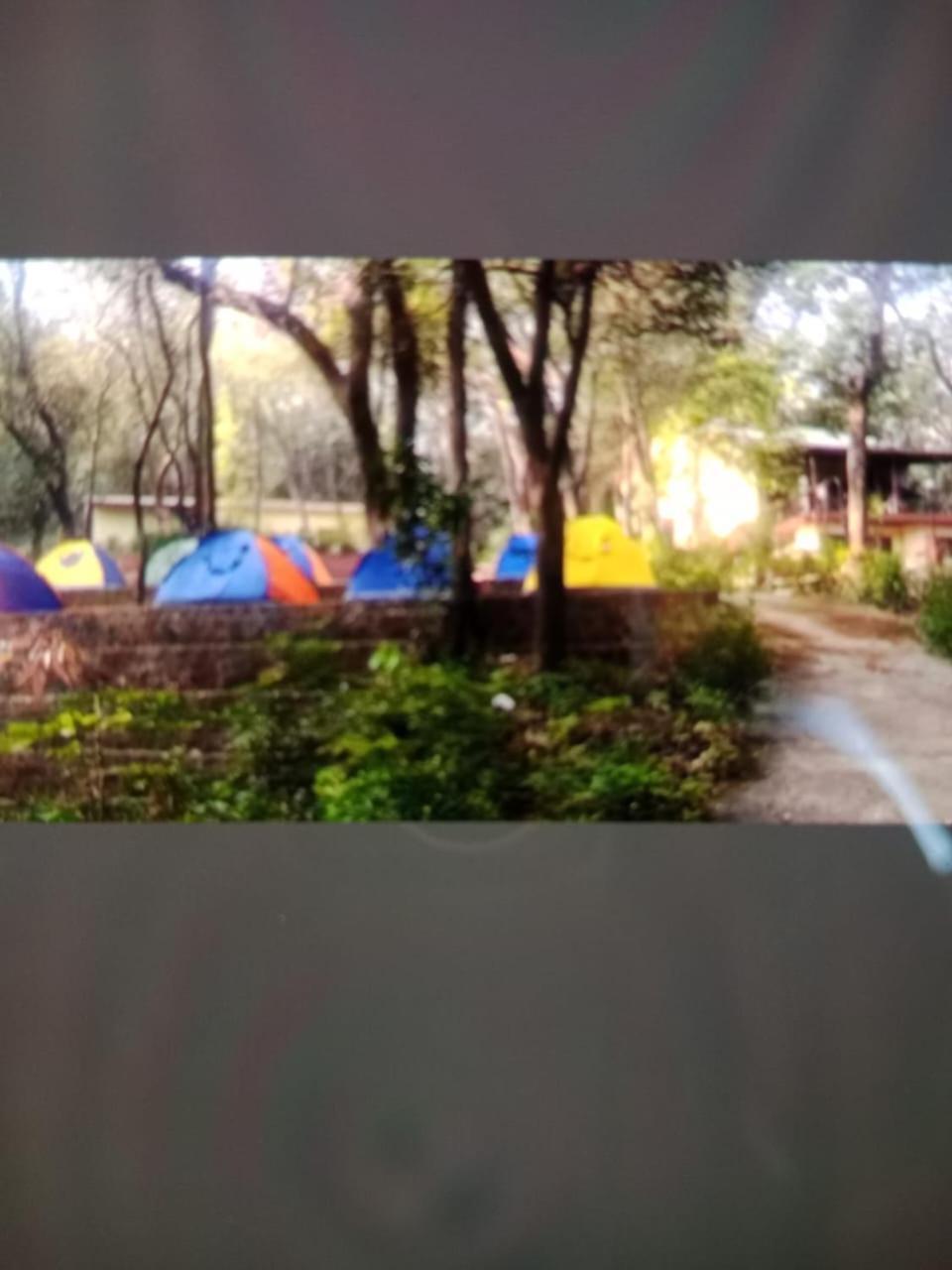 Hilltone Veg Non Veg Matheran Hotell Eksteriør bilde