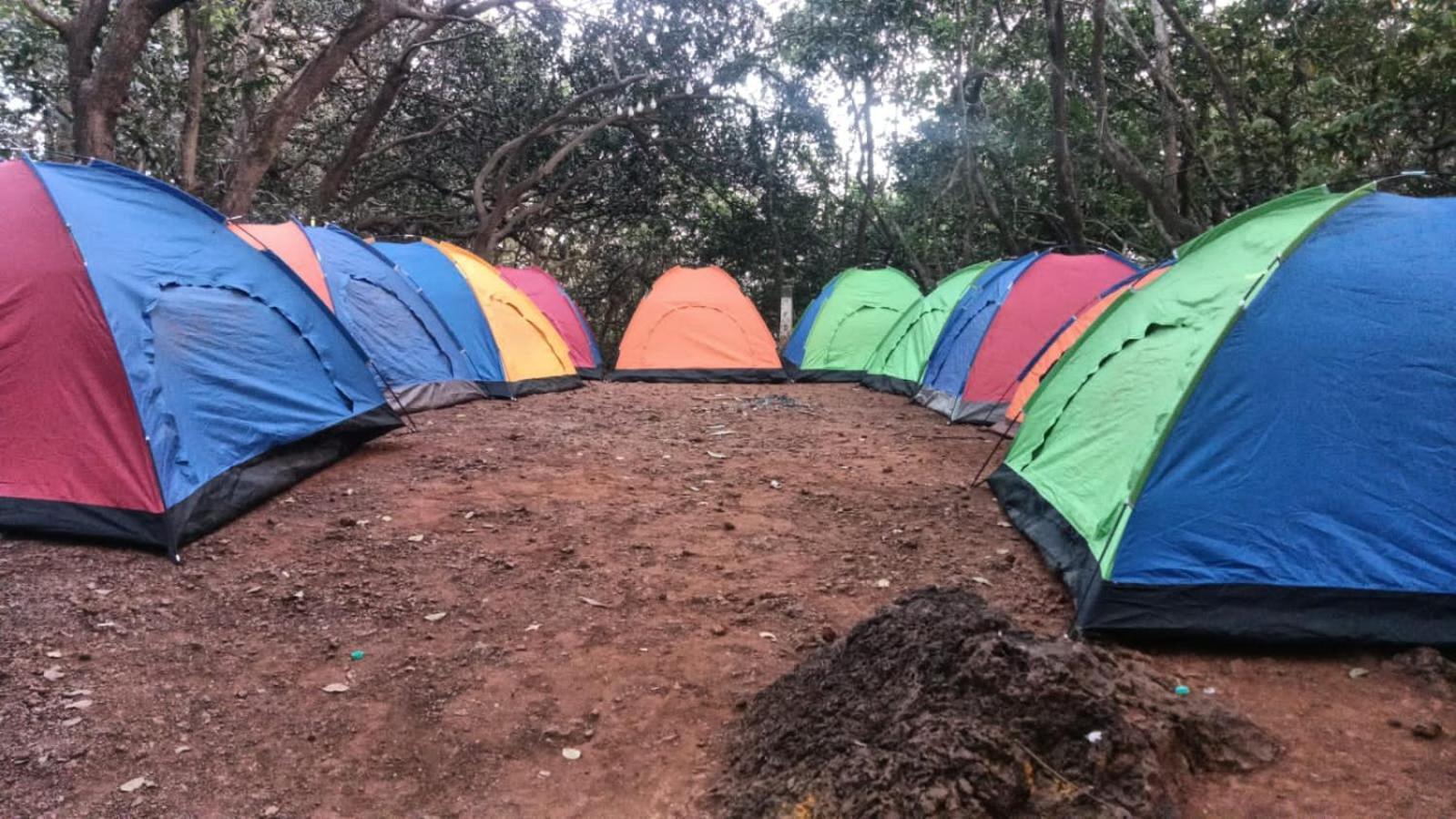Hilltone Veg Non Veg Matheran Hotell Eksteriør bilde